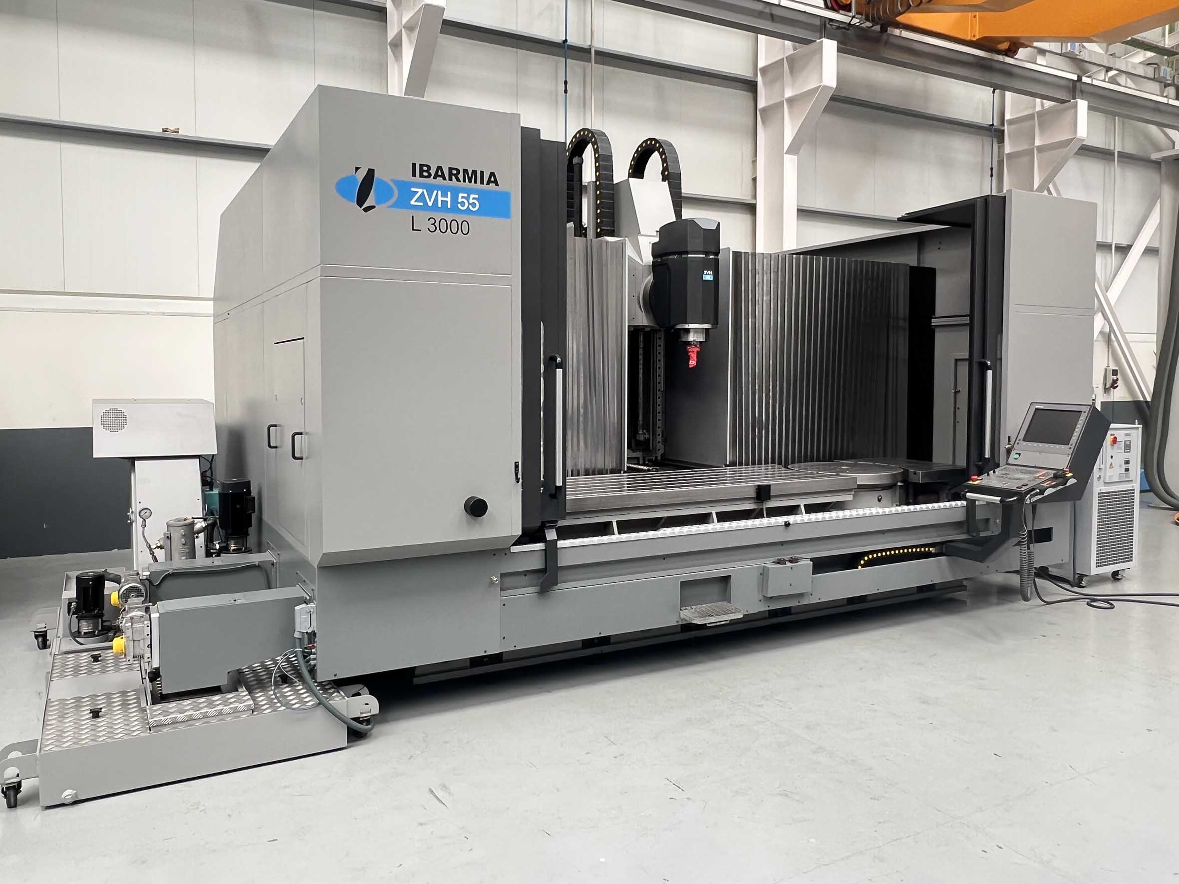 IBARMIA ZVH55 L3000  2004